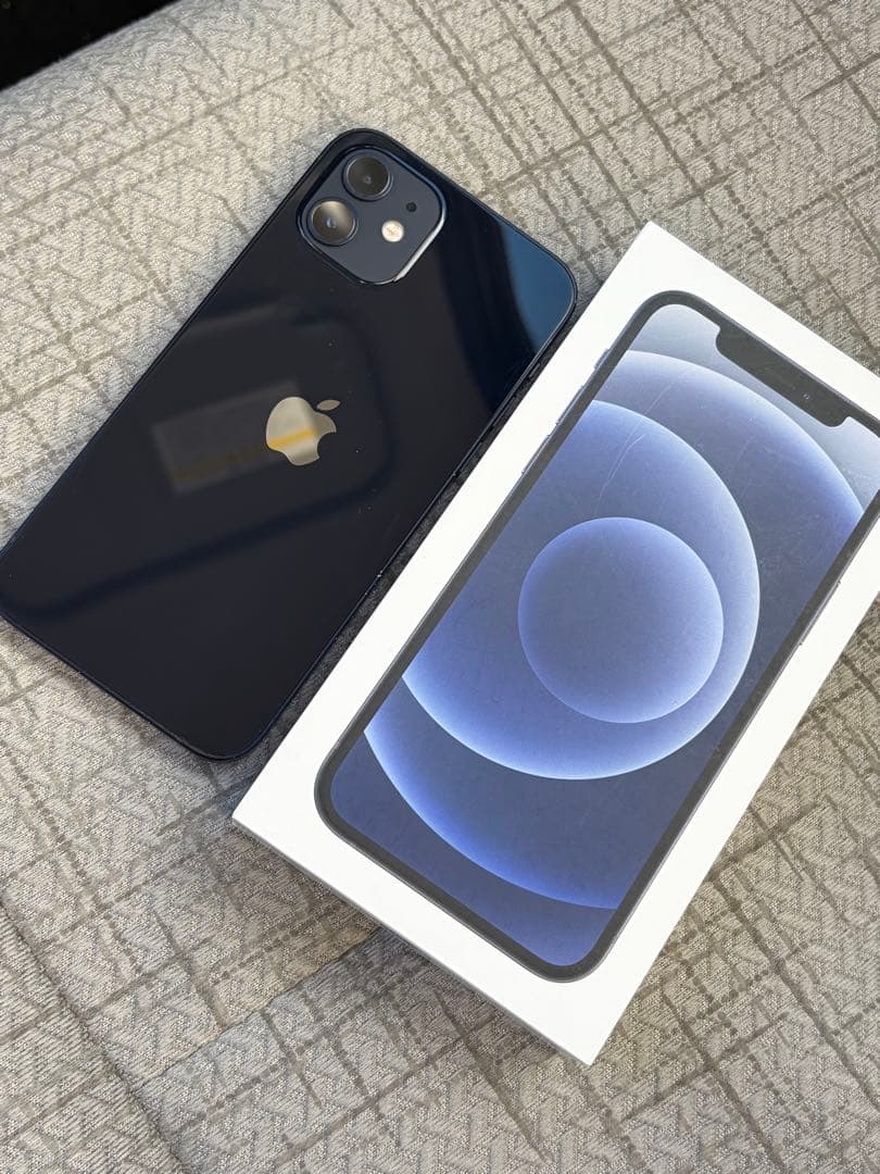 Apple iPhone 12 ブラック 本体　128GB　SIMフリー【美品】