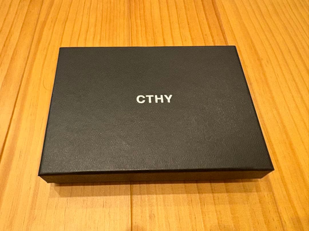 CTHY　LUXURY MATERIAL WALLET Annonay