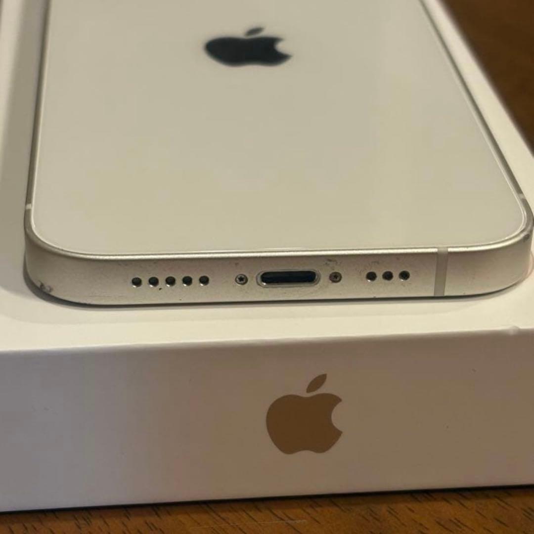 iPhone13 128GB スターライト 本体