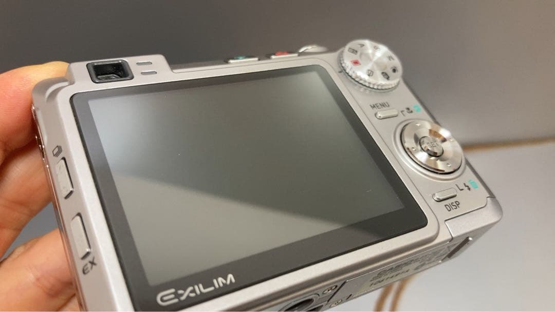 CASIO カシオ　EXILIM デジタルカメラ　EX-Z850