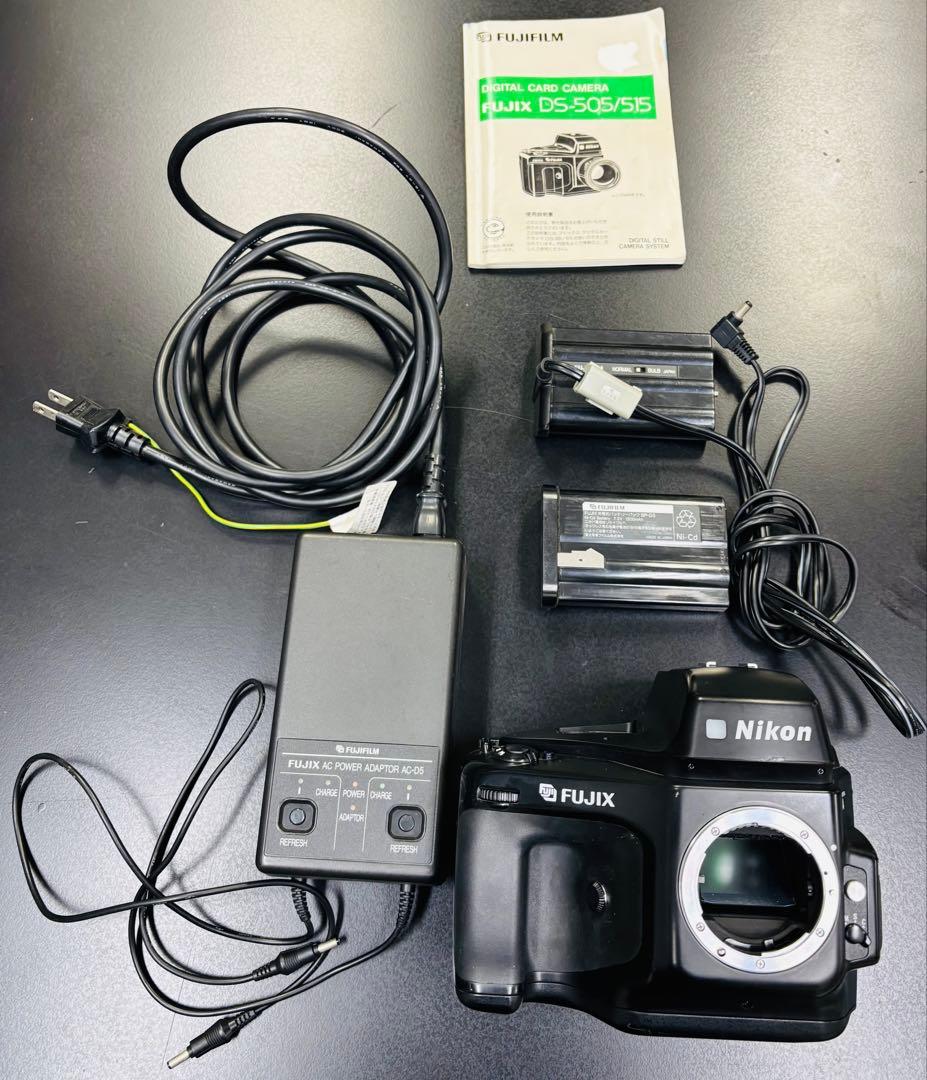 NIKON/FUJIX DS-505/515 デジタルカードカメラ　ジャンク品