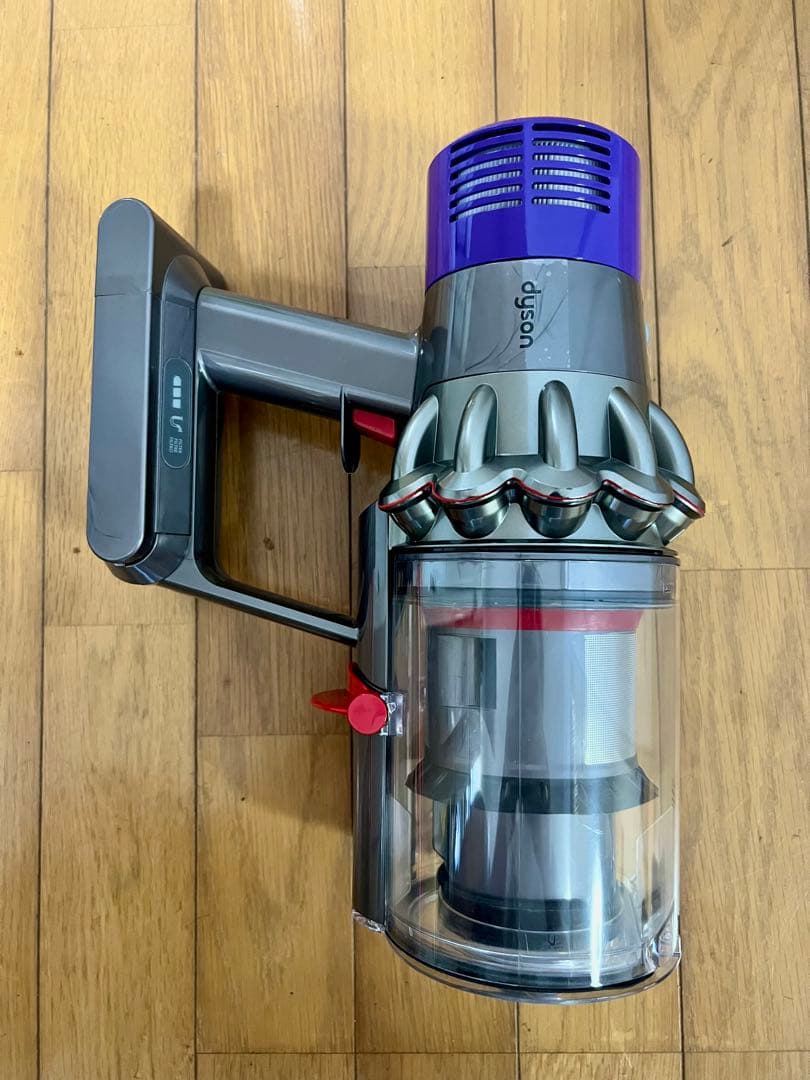 【美品】Dyson ダイソン　V10 fluffy SV12 分解洗浄済
