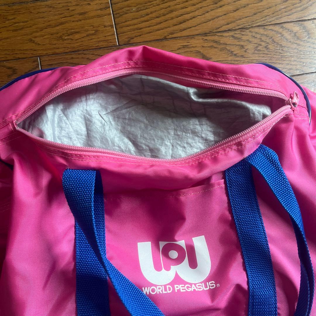 WORLD PEGASUS ピンク ダッフルバッグ