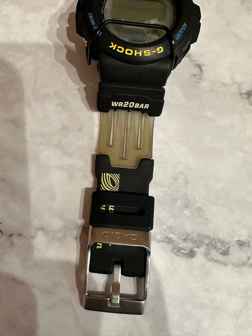 二代目サーフライダーファウンデーション限定DW-6900S-1T G-SHOCK