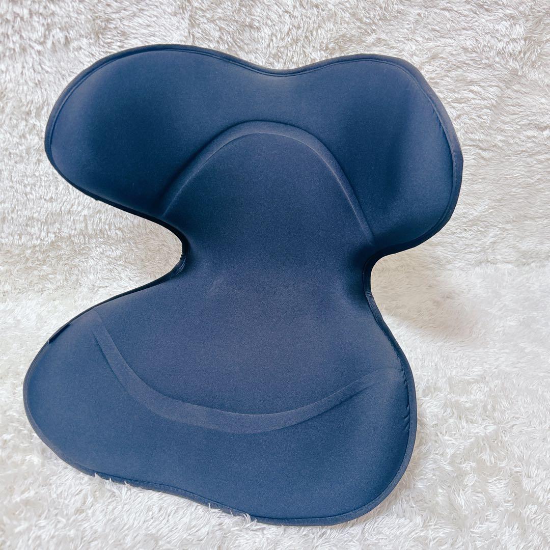 ほぼ新品　MTG Style smart スタイル スマート 骨盤サポートチェア