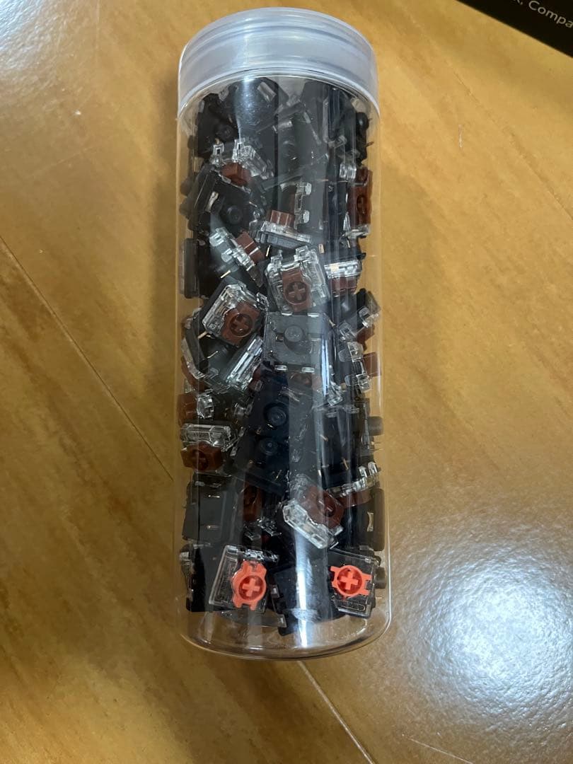 keychron k13 max とロープロsilent switch