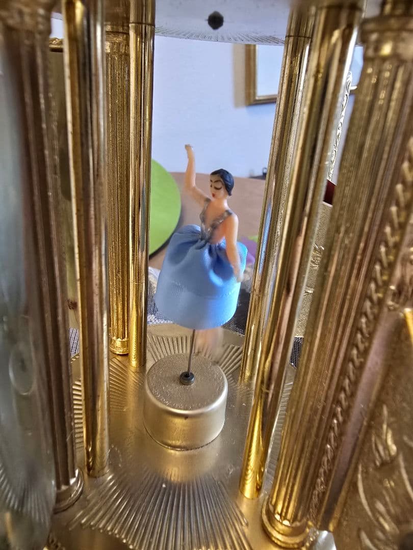 金箔・大理石　REUGE製オルゴール　バレエダンスフィギュア付き大理石装飾品