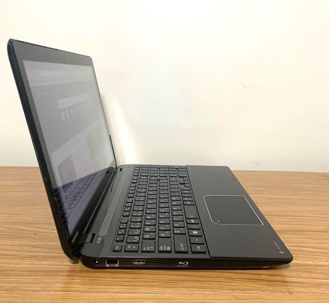 東芝ブラックi7ノートパソコンwin11メモリ8ギガSSHD1テラ