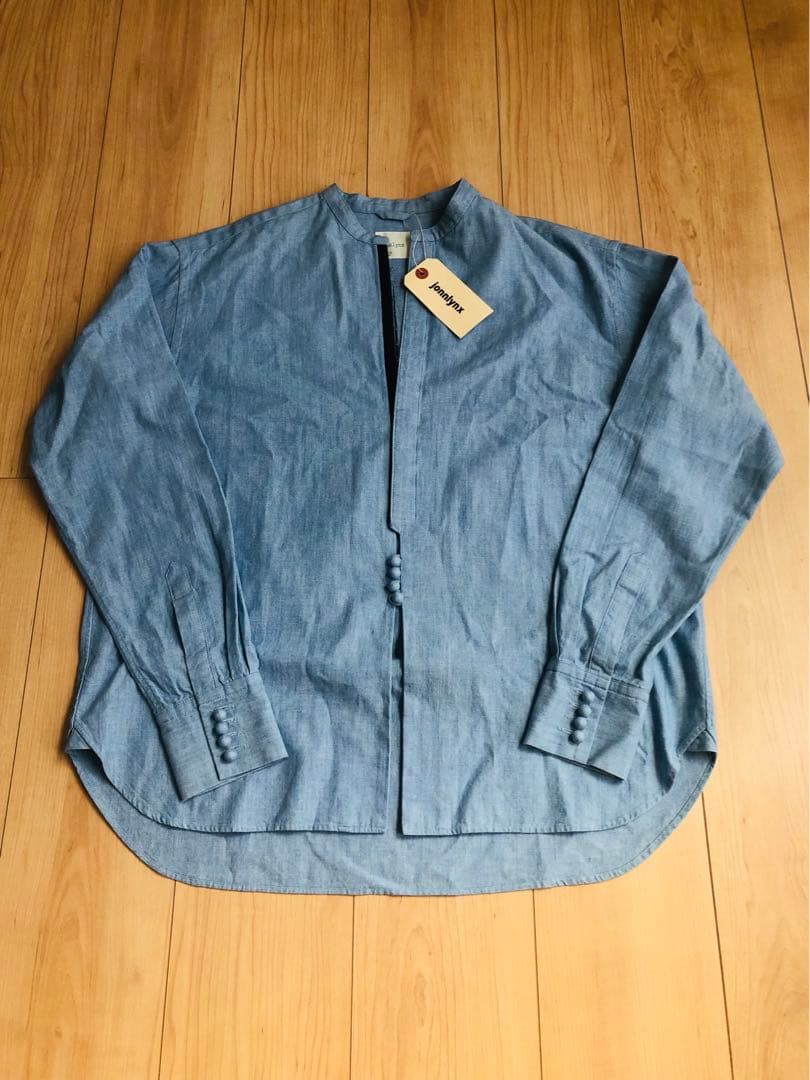 新品タグ付き　jonnylynx シャツ