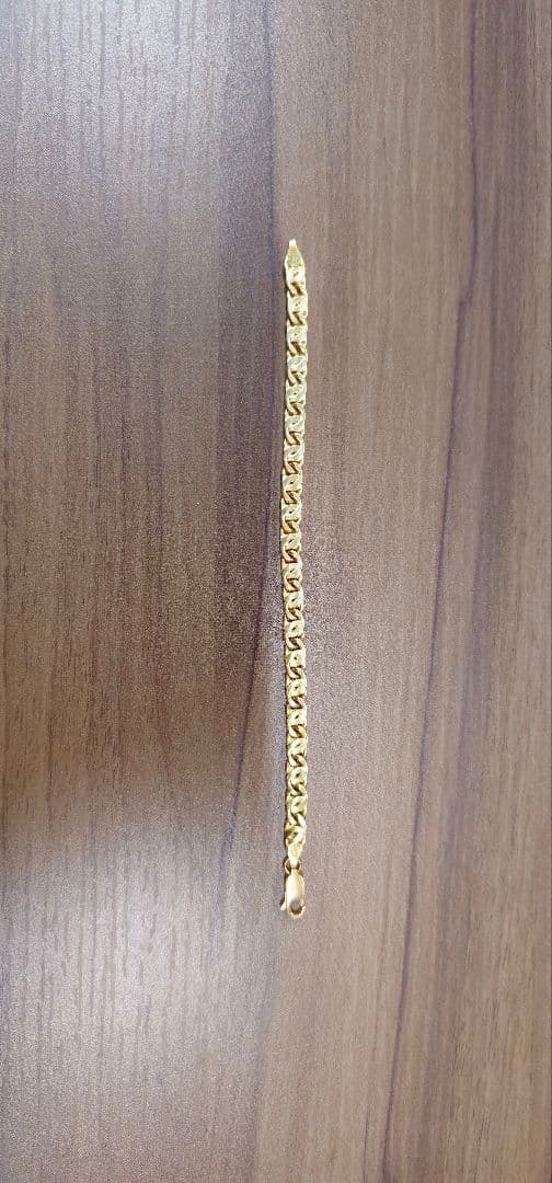 金色リンクチェーンネックレス750刻印あり