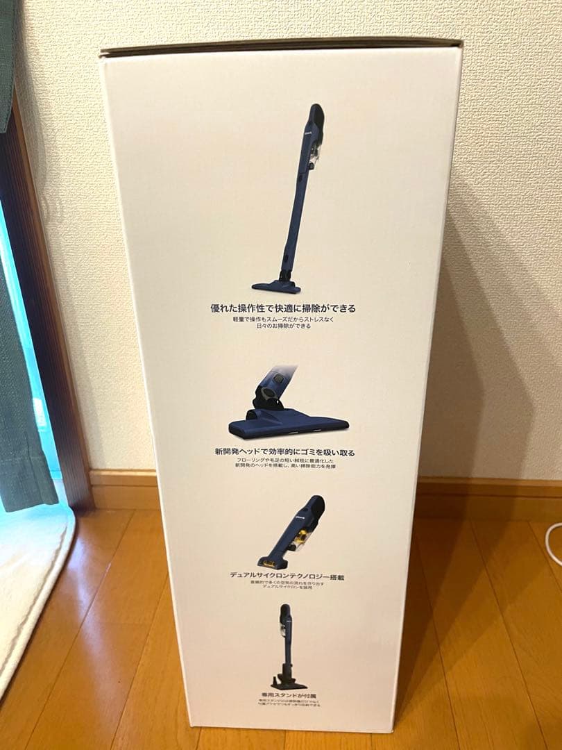 Shark 充電式サイクロン スティック リーナー