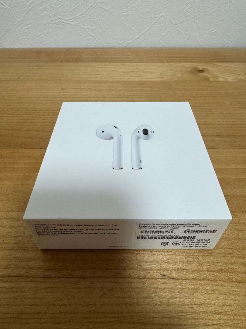 AirPod第2世代本体 ケース、ケーブル付き　A2031