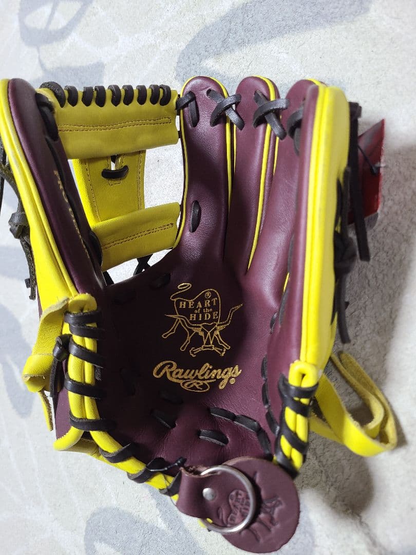 翔*y様 ローリングス　グローブ 大人軟式 内野手用　GR4HMN52W 右投げ