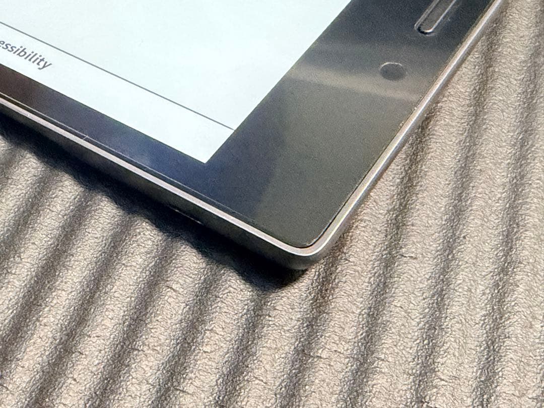 【最安値】kindle oasis 第10世代 Wi-Fi 32GB 広告なし