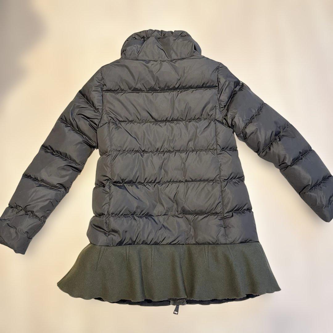 美品　モンクレール　VIBURNUMモスグリーン　ダウンコート