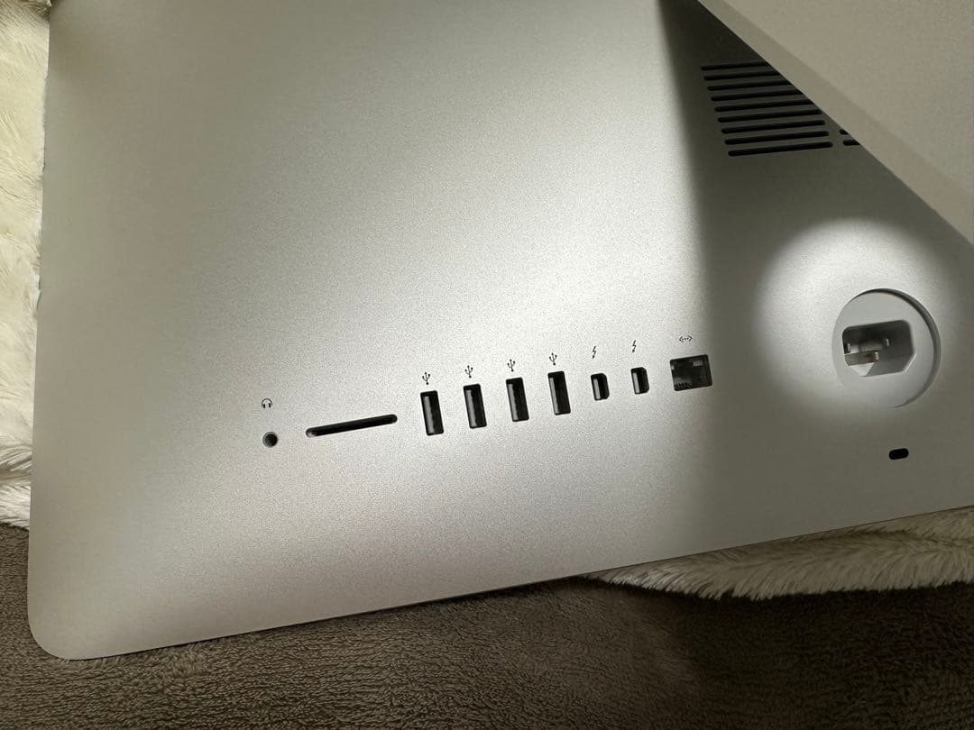 iMac21.5インチ (Late 2012)※値下げ不可