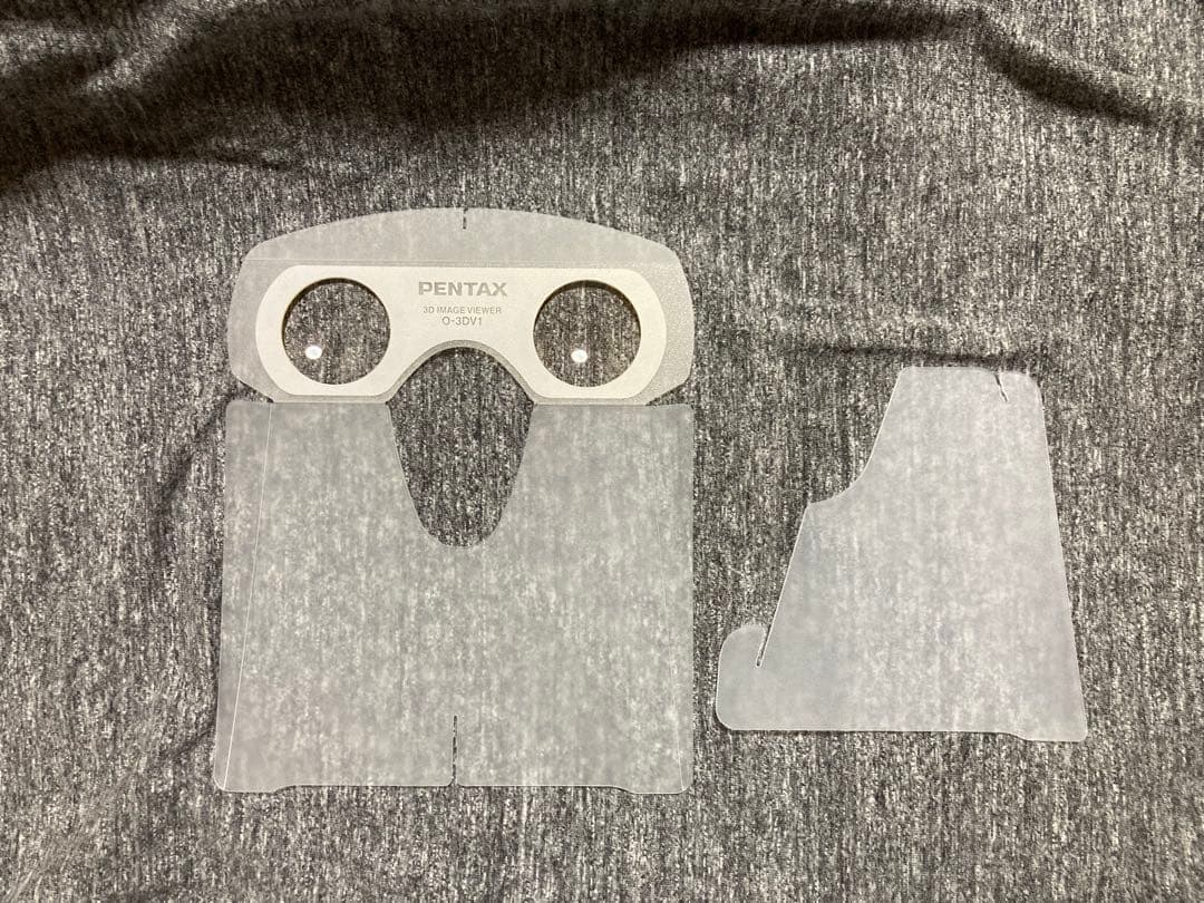 PENTAX Optio330GS 自撮りもできるコンデジカメラ箱有り　三脚付き