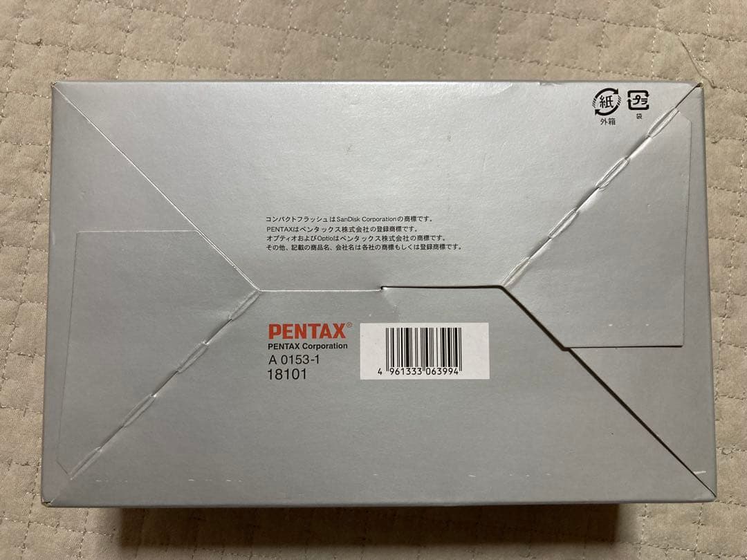 PENTAX Optio330GS 自撮りもできるコンデジカメラ箱有り　三脚付き