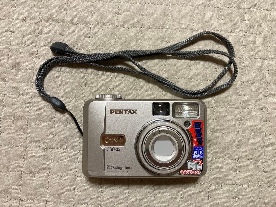 PENTAX Optio330GS 自撮りもできるコンデジカメラ箱有り　三脚付き