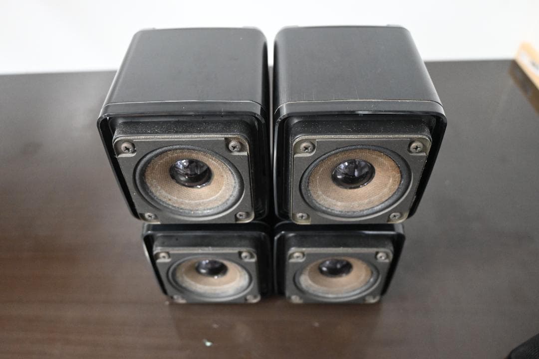 BOSE ボーズ ＣＵＢＥ（キューブ）　スピーカーシステム 【動作品　美品】