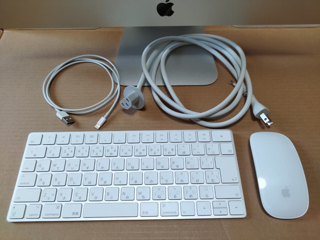 Apple iMac21.5インチ 4K Late2015(訳あり) おまけ付き