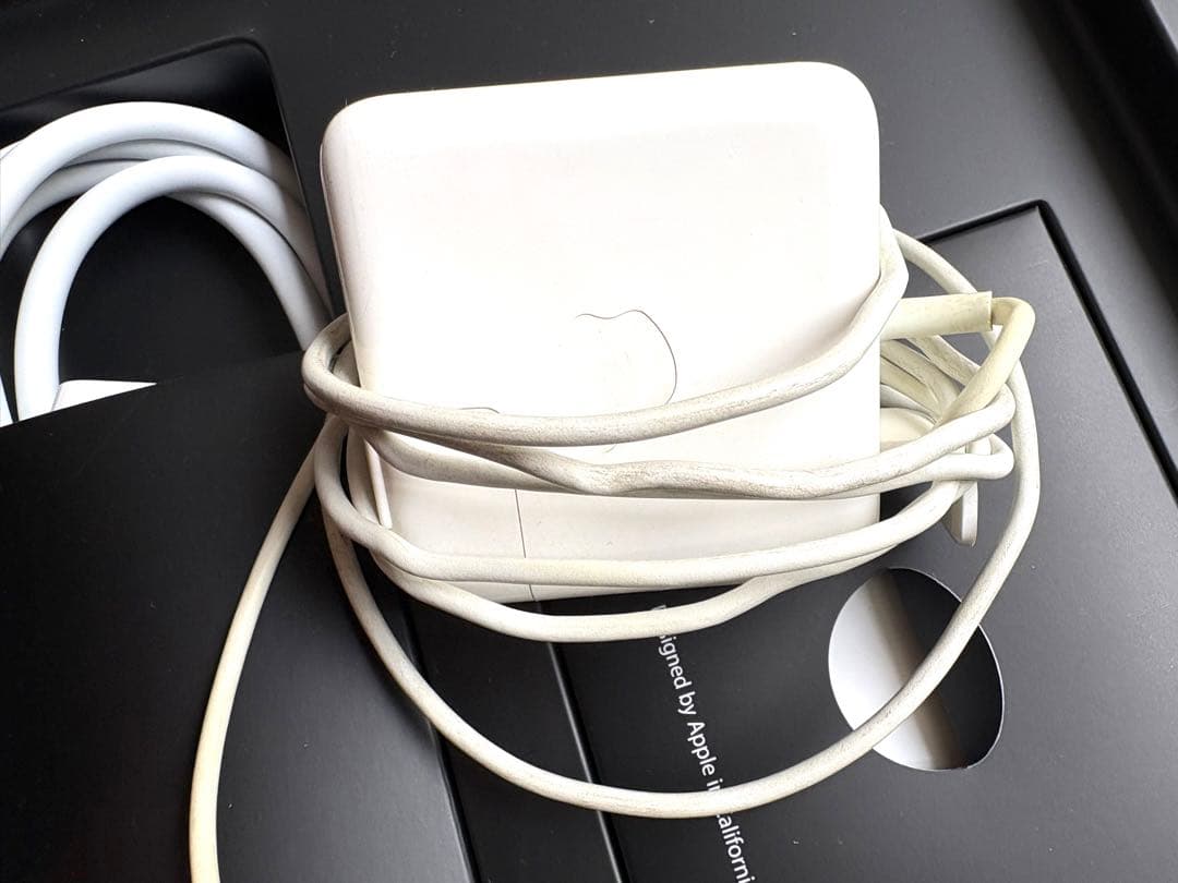 Apple MacBook Air 本体