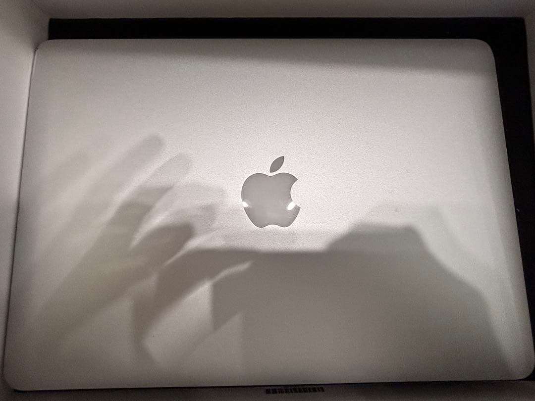 た*ん様 【2017年製】Apple MacBook Air 13インチ 充電コ