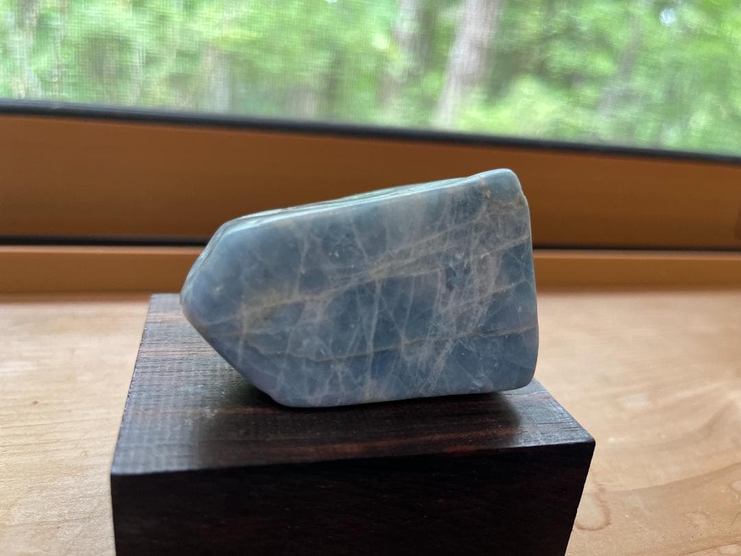 debnyan 糸魚川 翡翠 原石 入りコン沢