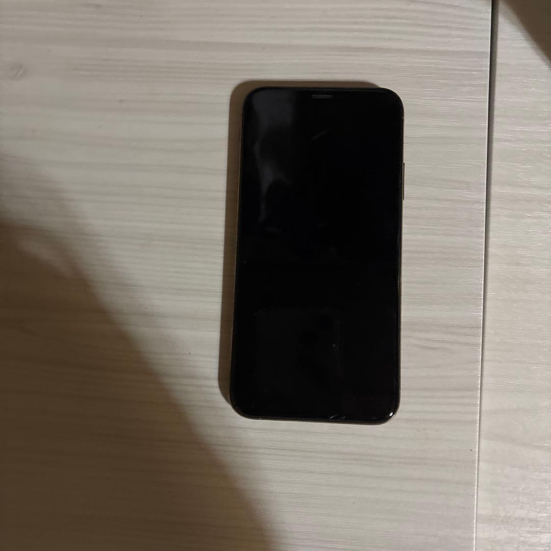 iPhoneXs ゴールド