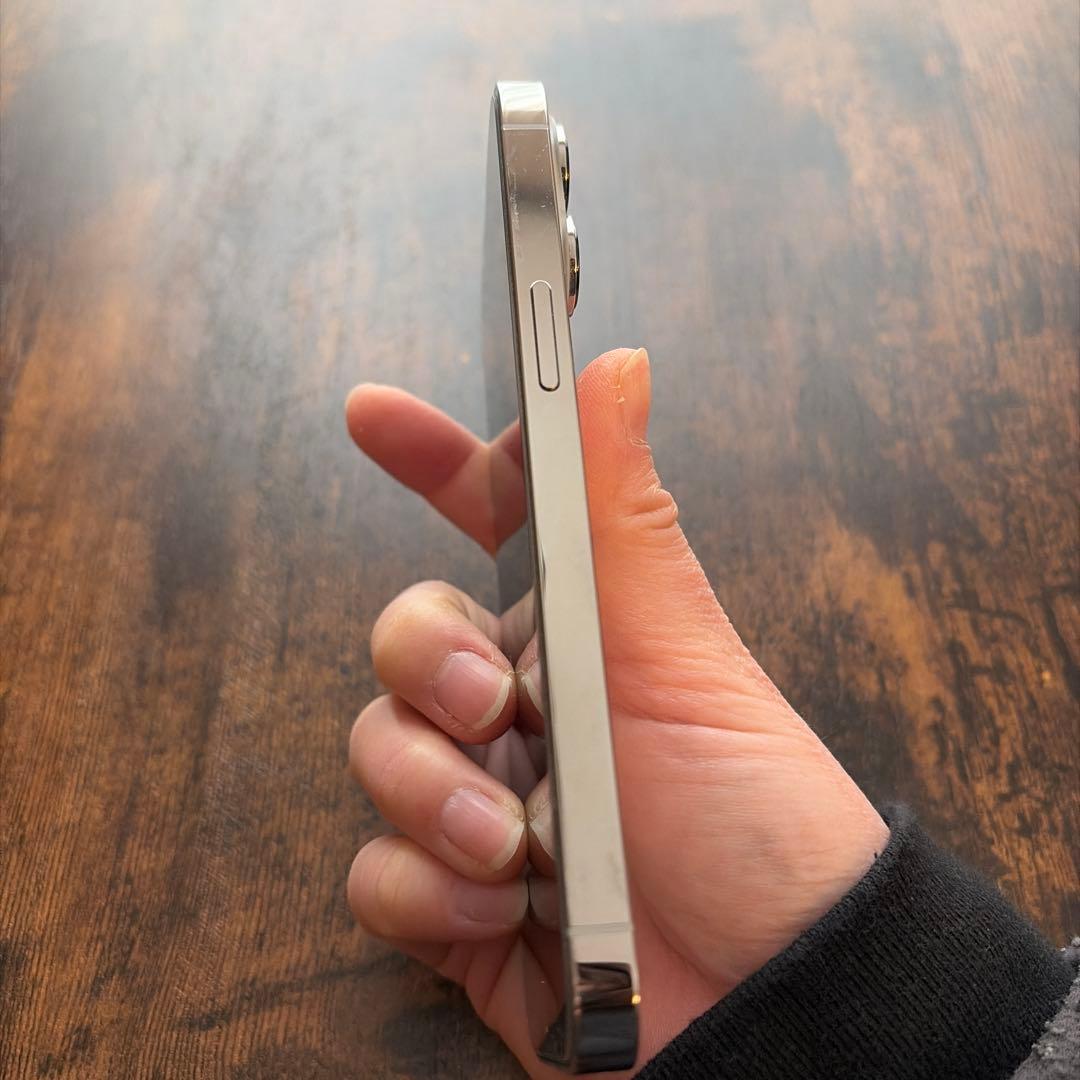 Apple iPhone13Pro シルバー 本体　128gb