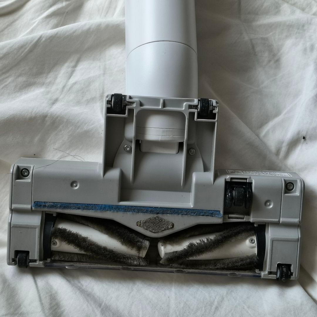 【美品】MC-NS10K パナソニック コードレススティッククリーナー