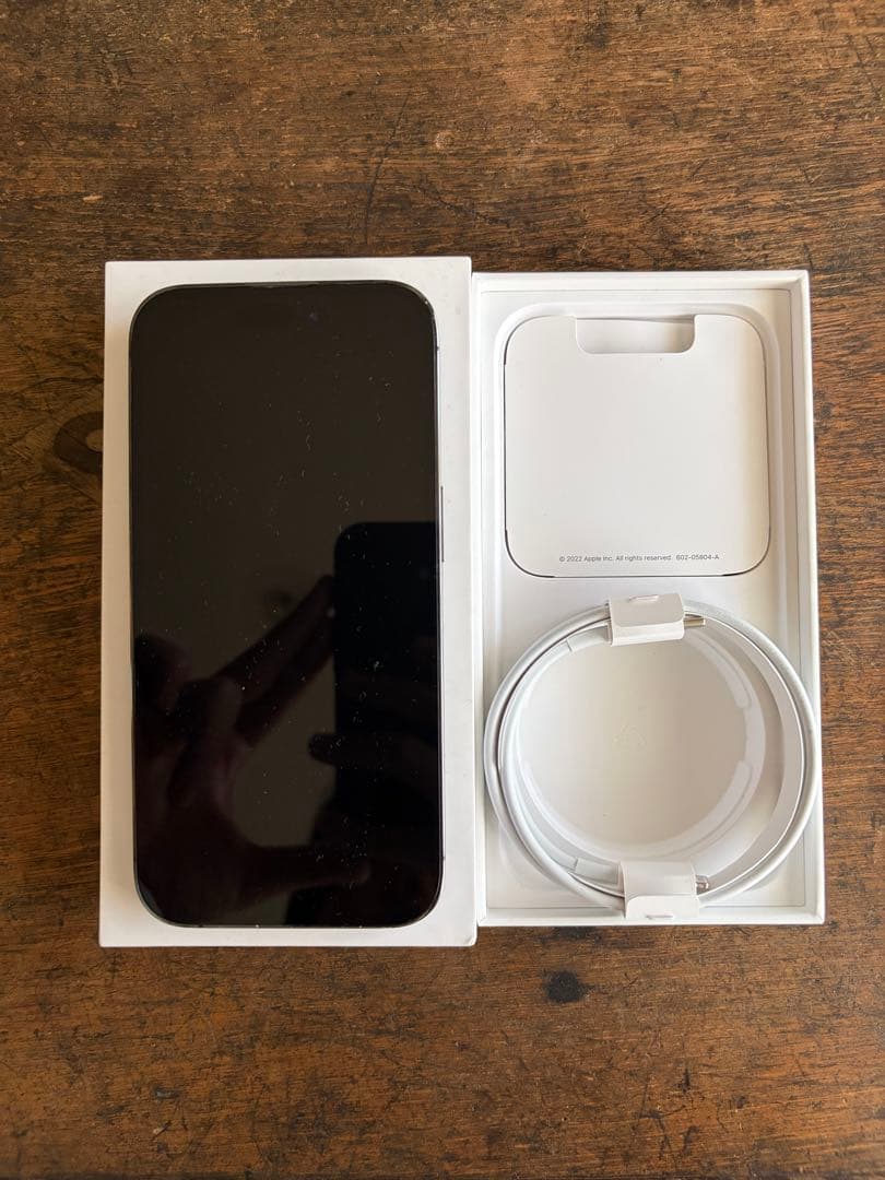 美品　iPhone 14 Pro 256gb ディープパープル 修理履歴無