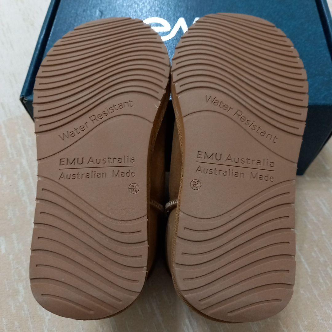 ませいな☆ エミュームートンブーツ24センチ