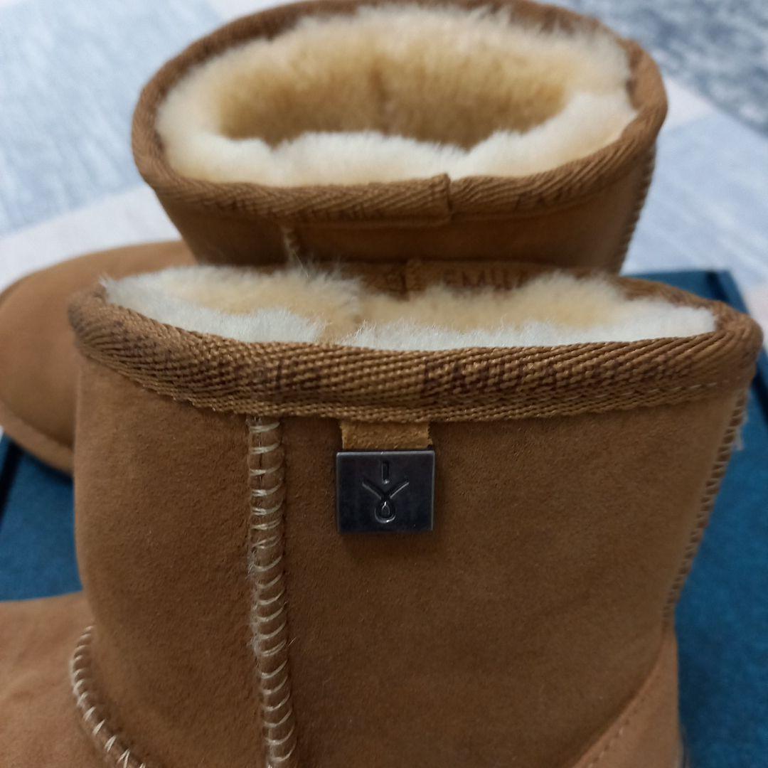 ませいな☆ エミュームートンブーツ24センチ