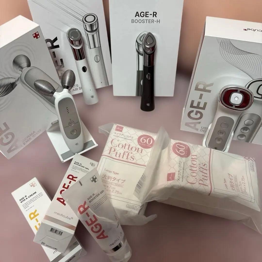 【総額12万円】メディキューブ 美顔器AGE-R MEDICUBE 4