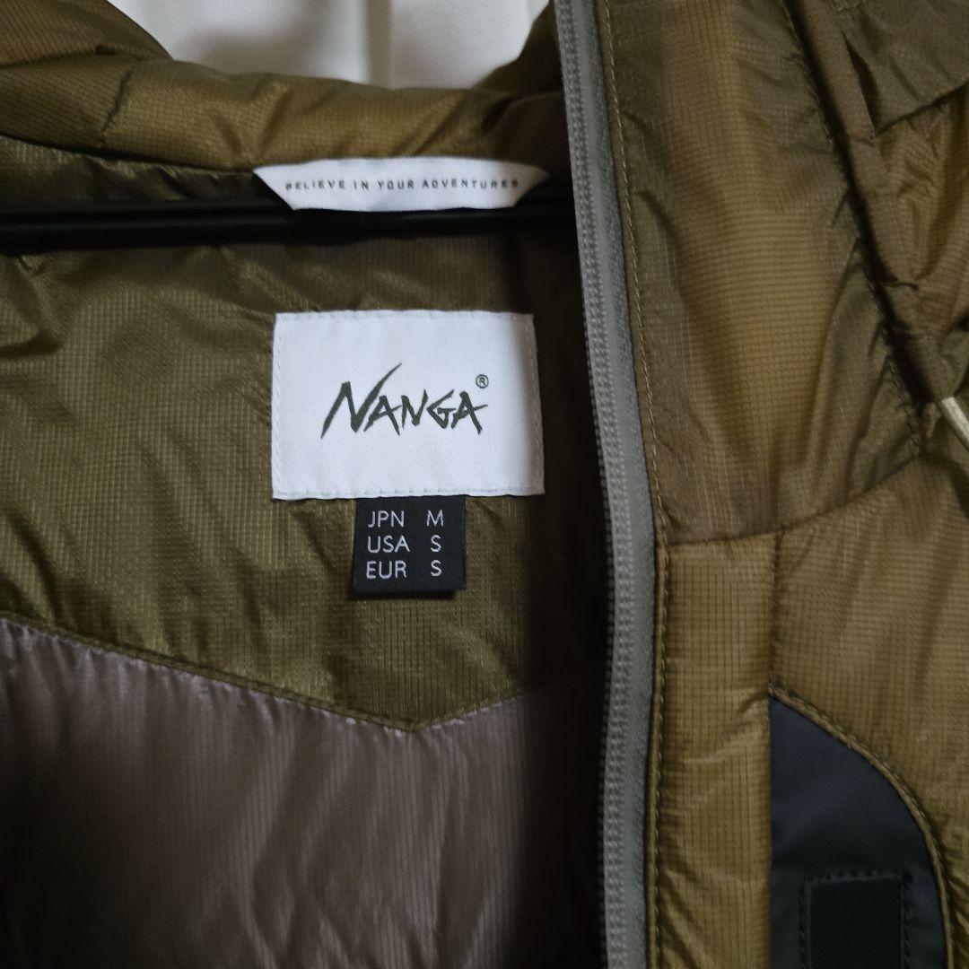 NANGA フード付きダウンジャケット