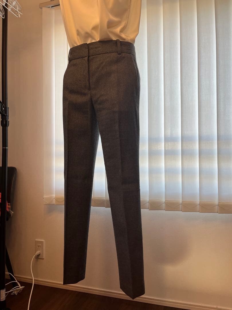 【美品】秋冬Theory セオリー ウール ノーカラーパンツスーツセット　グレー