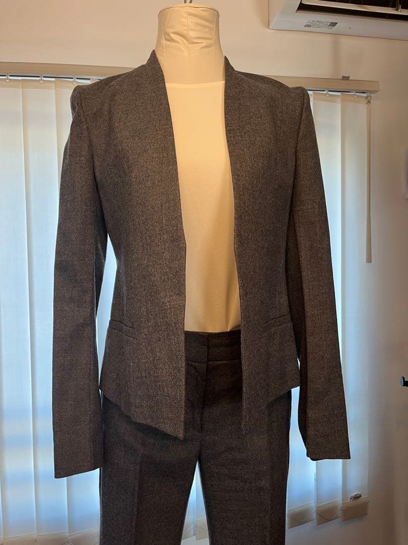 【美品】秋冬Theory セオリー ウール ノーカラーパンツスーツセット　グレー