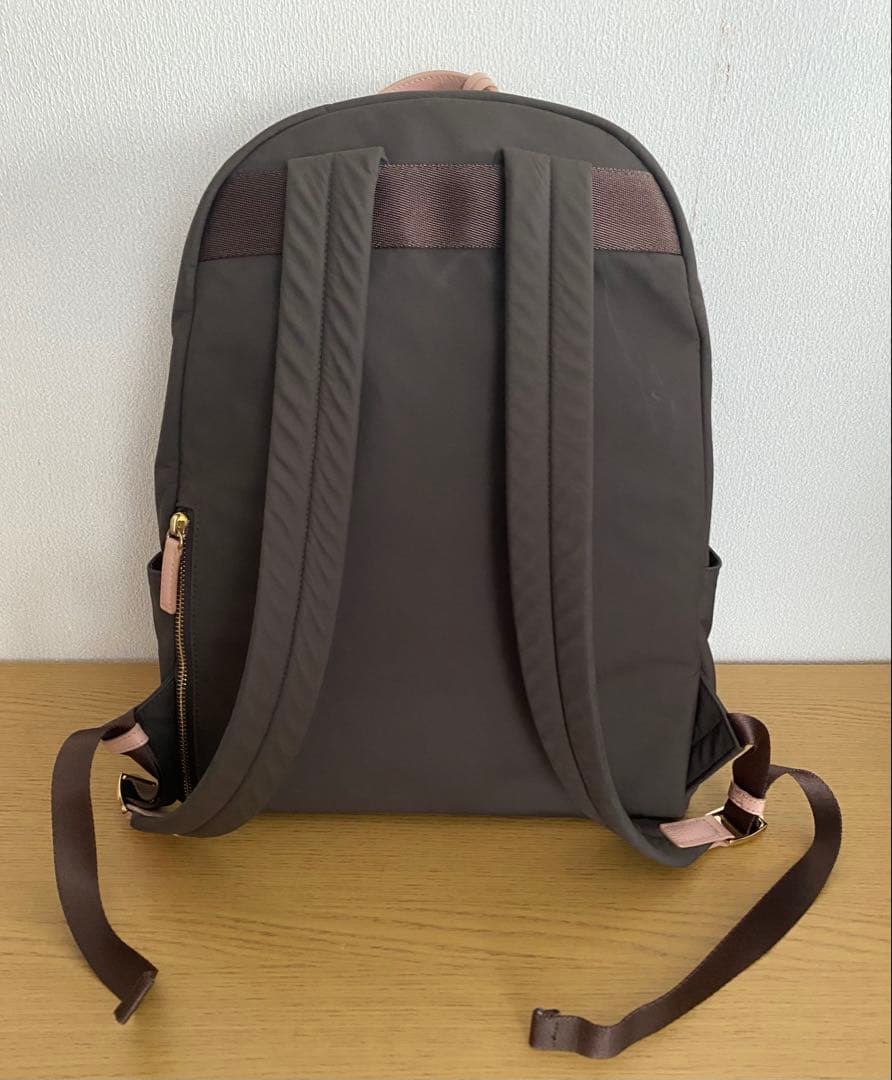 専用⭐︎アニエスベー【人気】ダークブラウン リュック・バックパック ピンクポーチ付