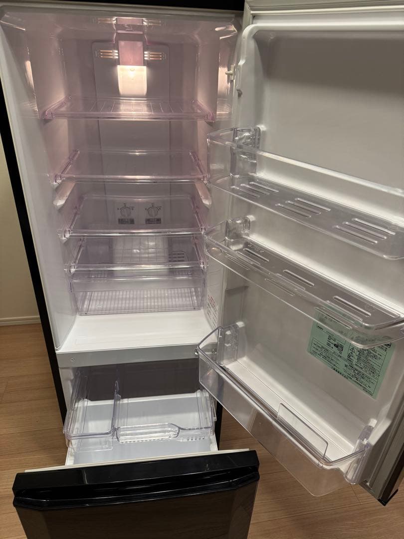 三菱ノンフロン冷凍冷蔵庫｜ブラック168L｜送料込み