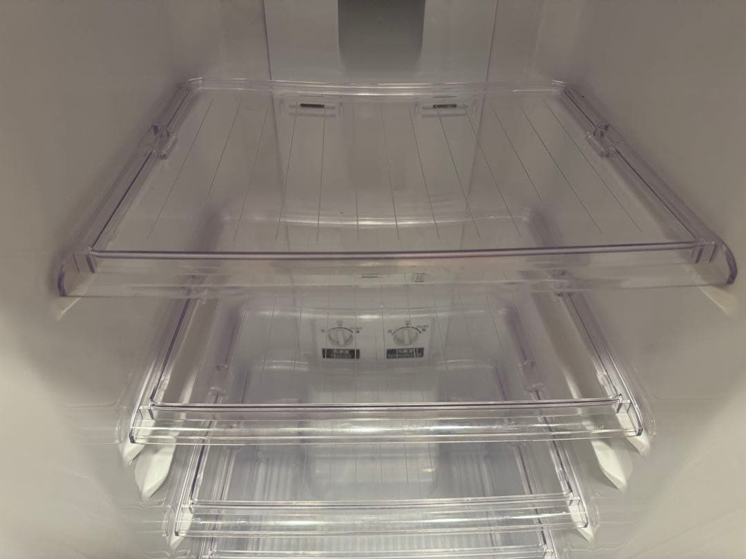 三菱ノンフロン冷凍冷蔵庫｜ブラック168L｜送料込み