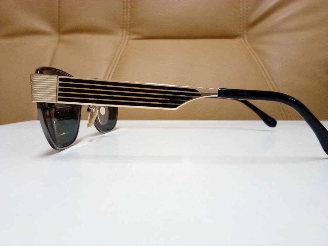 ビンテージ　サンローラン眼鏡フレーム（グレー）58サイズ