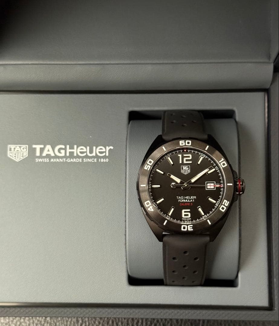 【年末特別値下げ中】タグ・ホイヤー フォーミュラ1