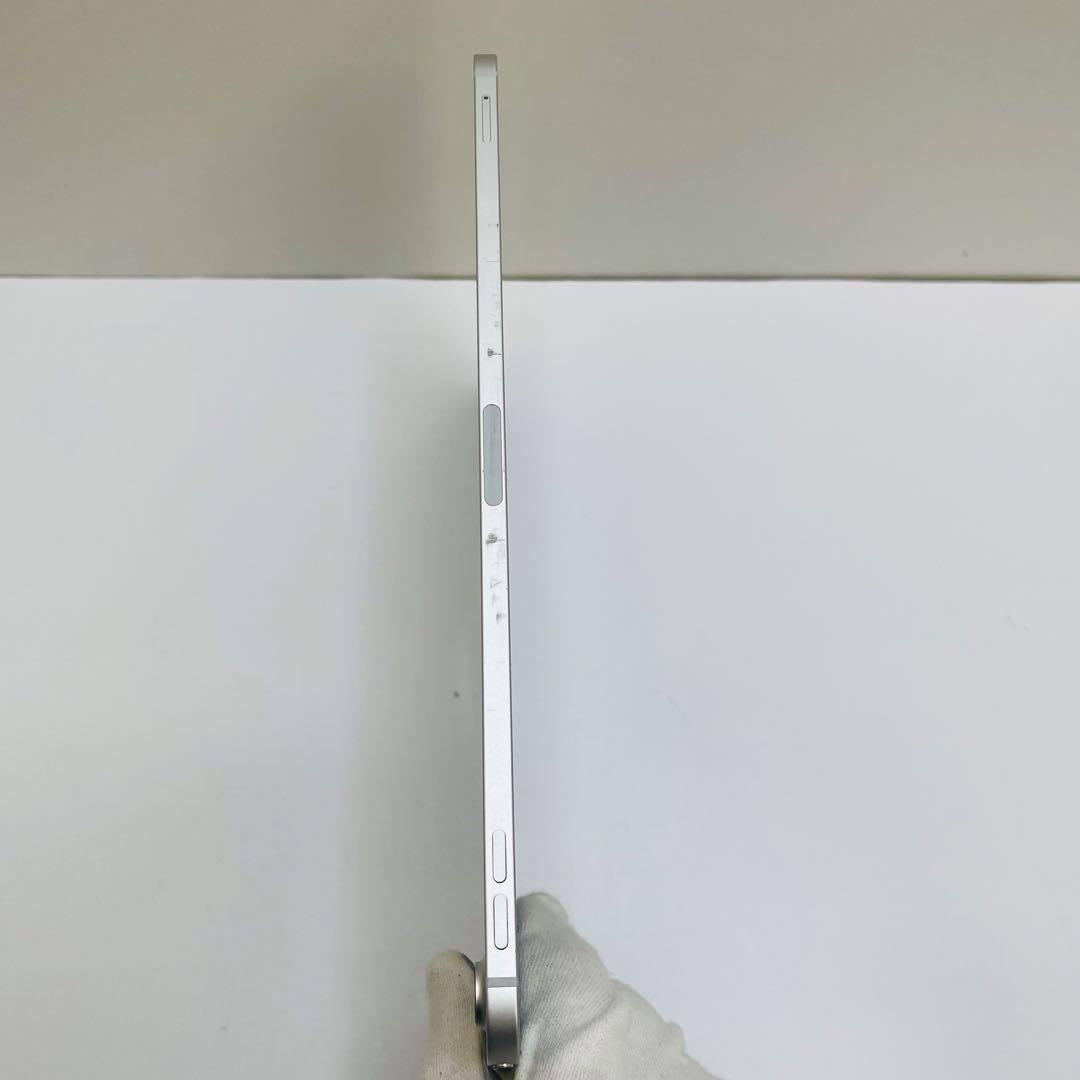 iPad Air 第4世代 64GB Wi-fi + Cellular 84%