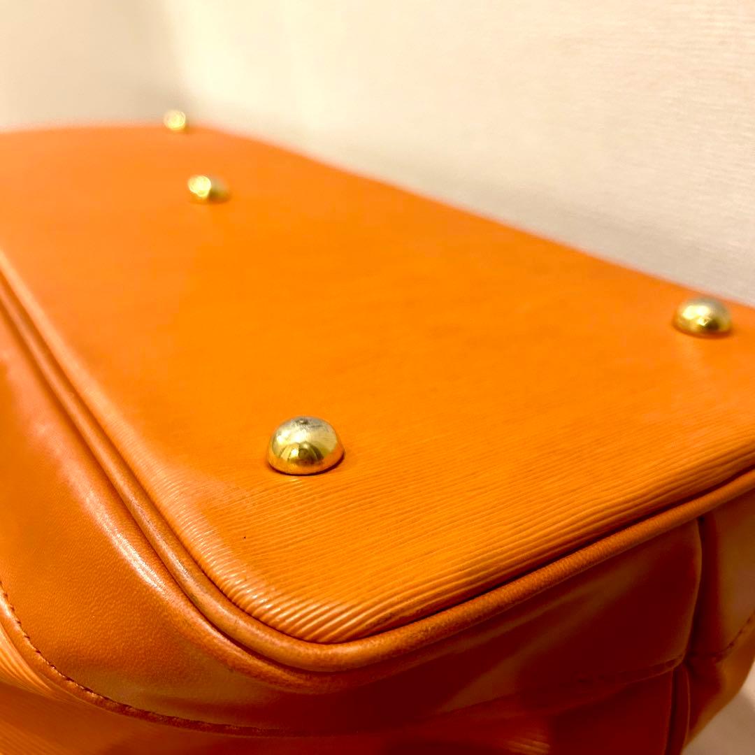 バレンシアガ BBロゴ レザー ゴルフボストンバッグ オレンジ