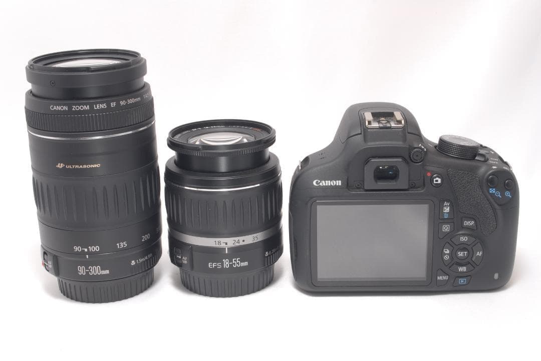 ⭐️近くも遠くもキレイに⭐️Canon Kiss X70 キャノン　デジタル一眼