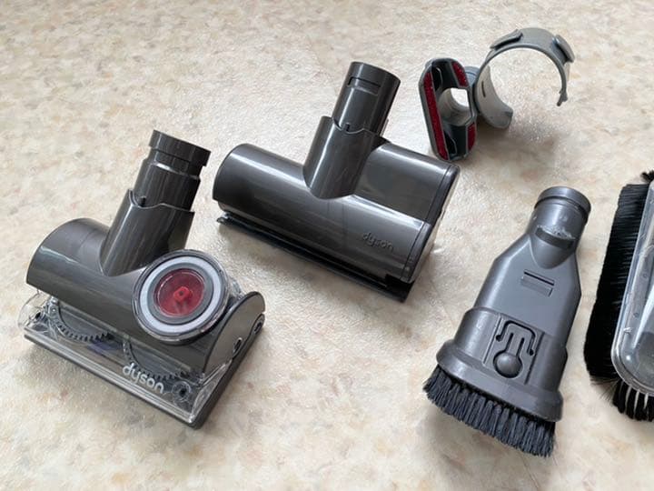 dyson ダイソンDC45 コードレスクリーナー 掃除機