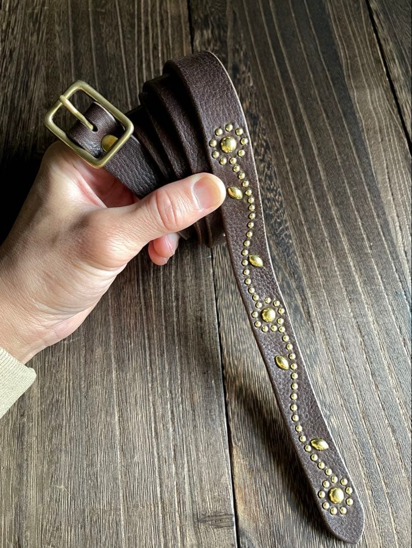 専用品　スタッズナローロングベルト真鍮フラワー　オイルシボ　ブラウン