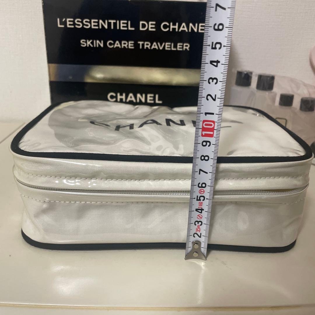 シャネル　トラベルセット　箱古い