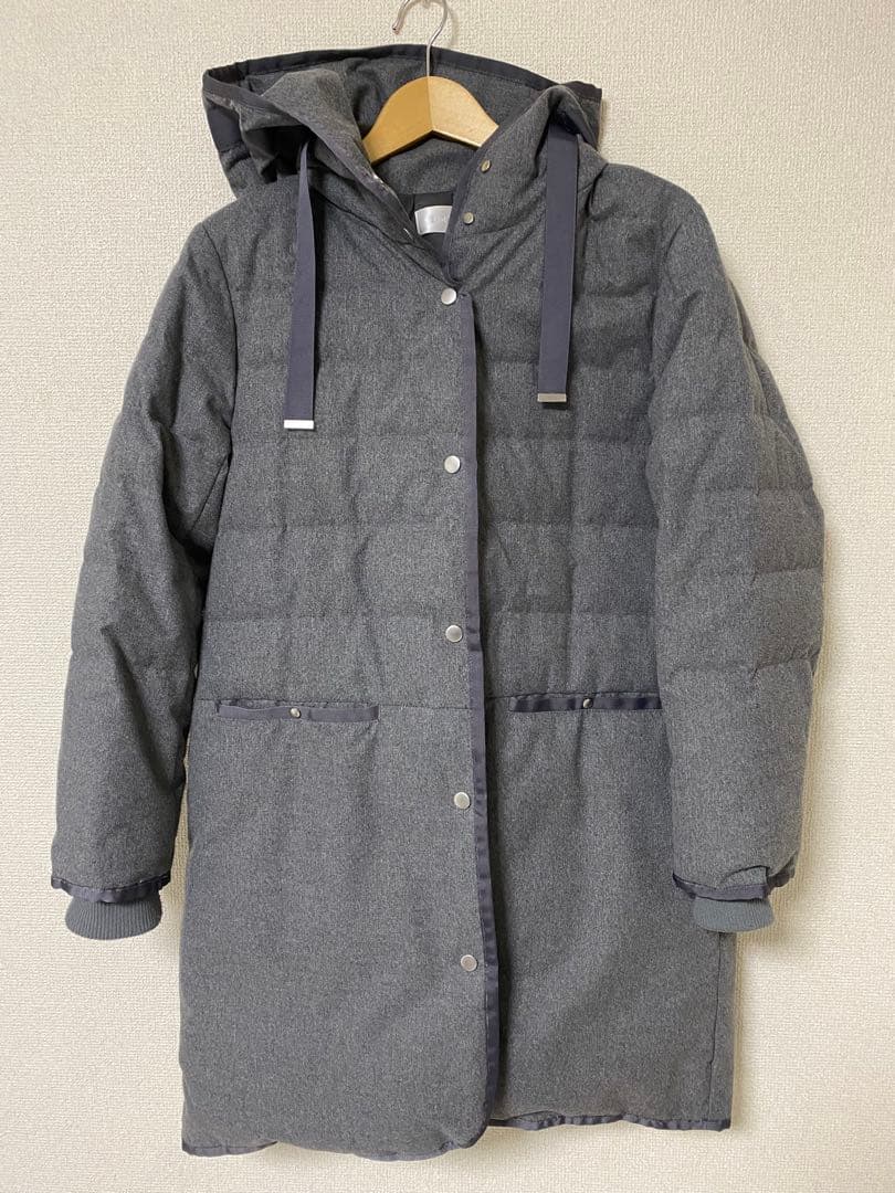 ドゥクラッセ 人気商品　グログラン使い フード付ダウンコート XL 大きいサイズ